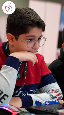 مسابقه بین المللی برنامه نویسی