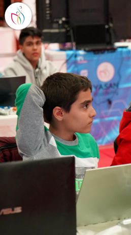 مسابقه بین المللی برنامه نویسی