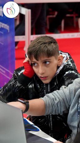 مسابقه بین المللی برنامه نویسی