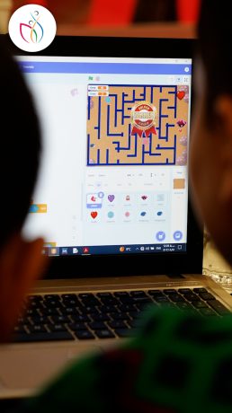 مسابقه بین المللی برنامه نویسی